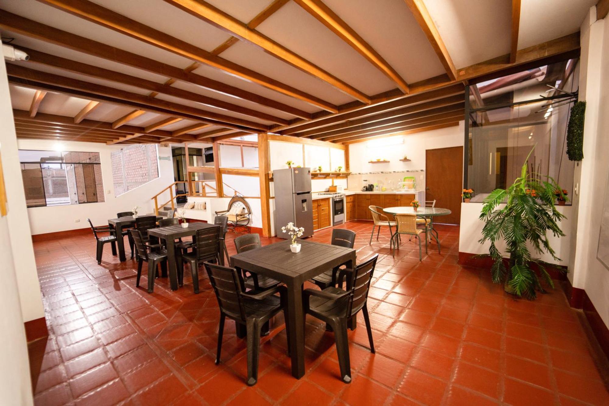Hostal Los Balcones Nazca Exterior foto